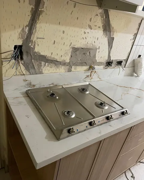 Mesada en Neolith Abu Dhabi, sinterizado